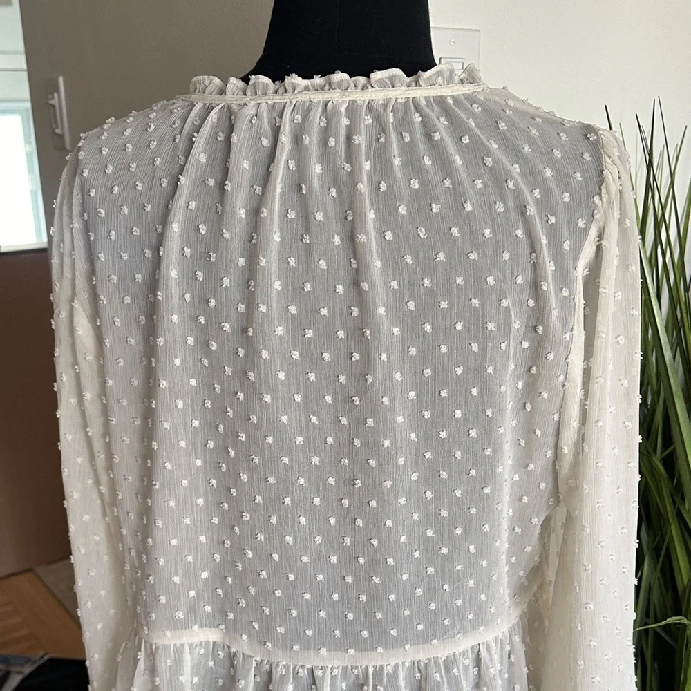 Zara Elegant Cream Dot Blouse - Size XL - Picture 8 of 12